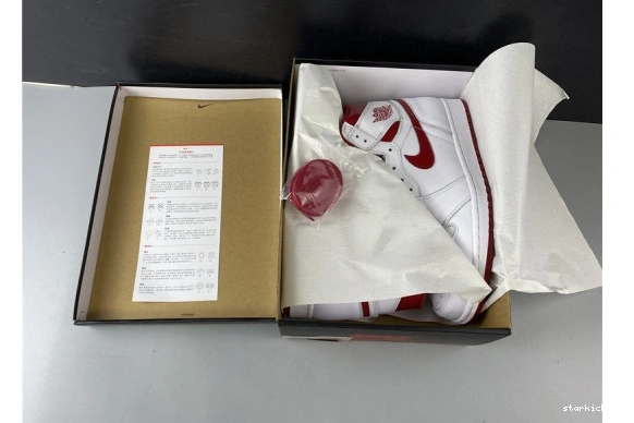 Metallic 555088-103 Retro Jordan (2017) AIR Red 1 555088-103 0503